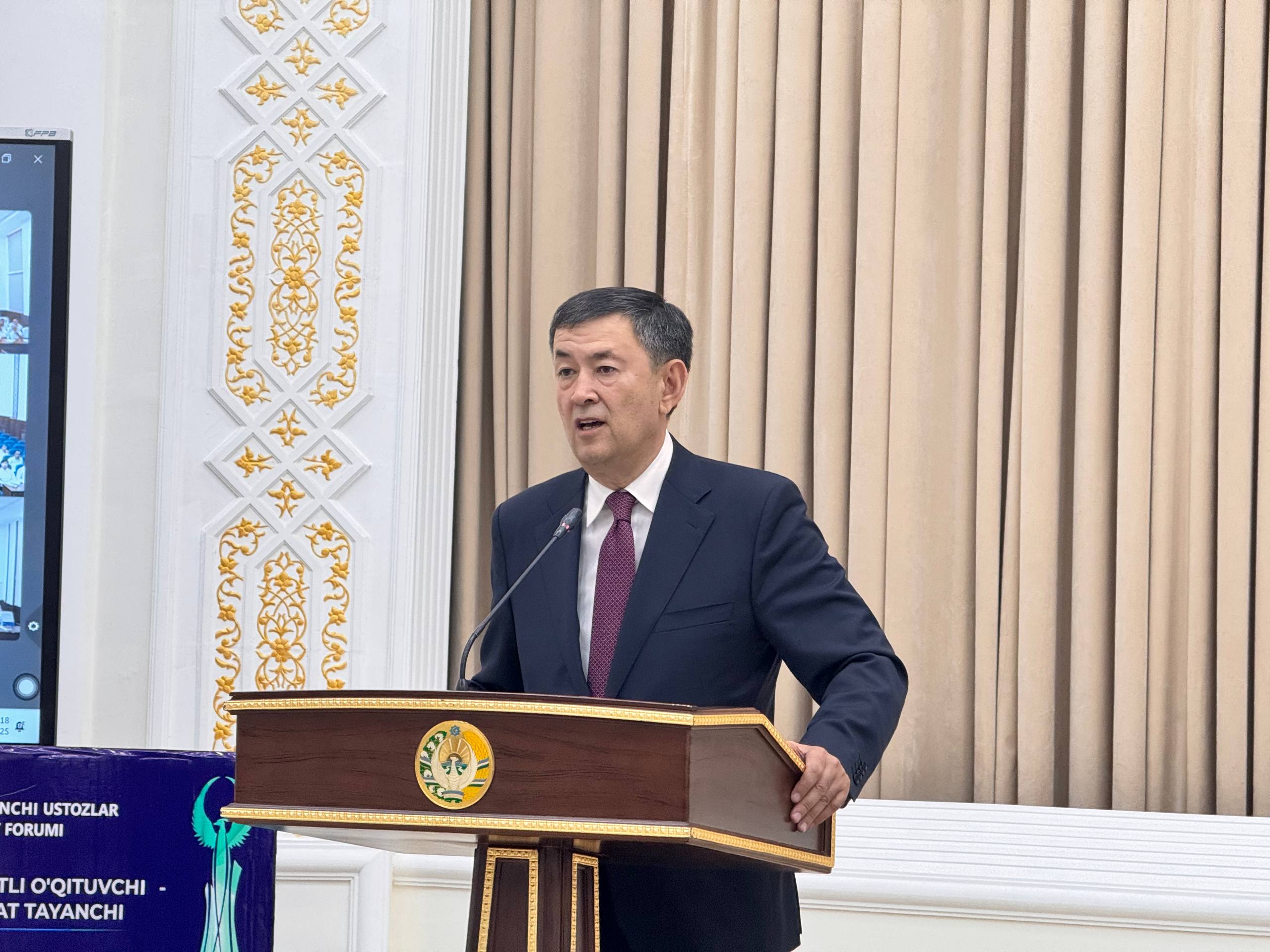 “Mahoratli o’qituvchi millat tayanchi” shiori ostidagi IV ustozlar milliy forumining viloyat bosqichi bo’lib o’tdi